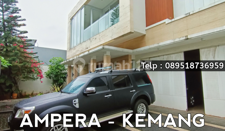 Ampera Kemang - Rumah Bagus Siap Huni dengan Private Swimming Pool di Ampera Jakarta Selatan