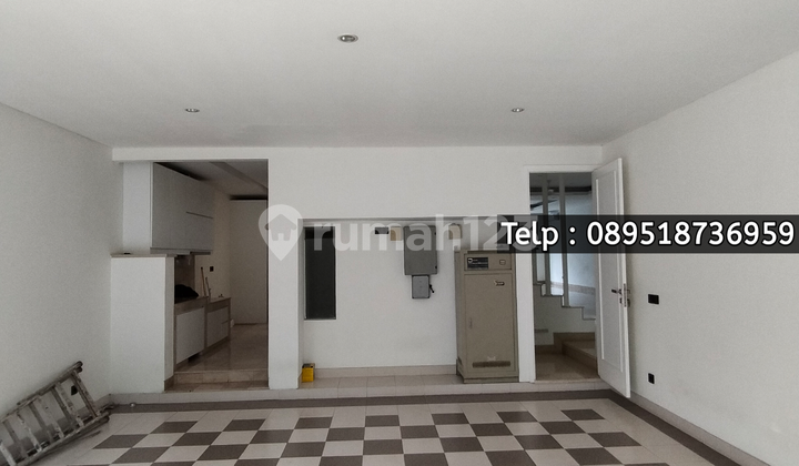 Pejaten Barat - Luxury Ready-to-Occupy Townhouse in Pejaten Barat, South Jakarta 2