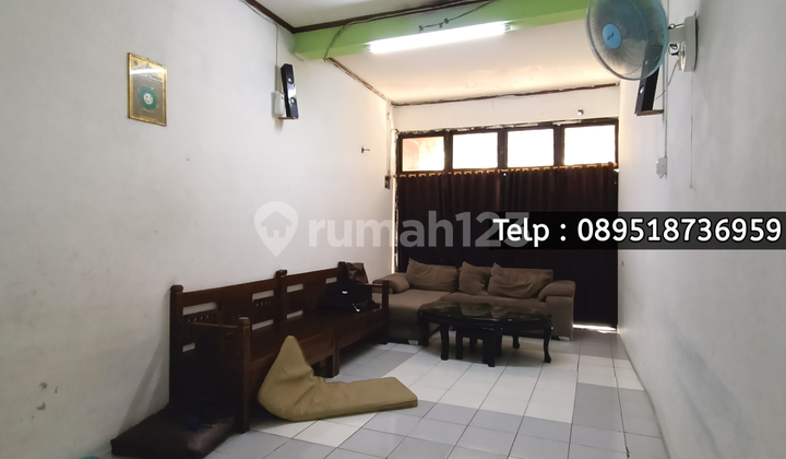 Mampang Prapatan - Rumah Lama Hitung Tanah Dekat Ke Jalan Raya Gatot Subroto 2