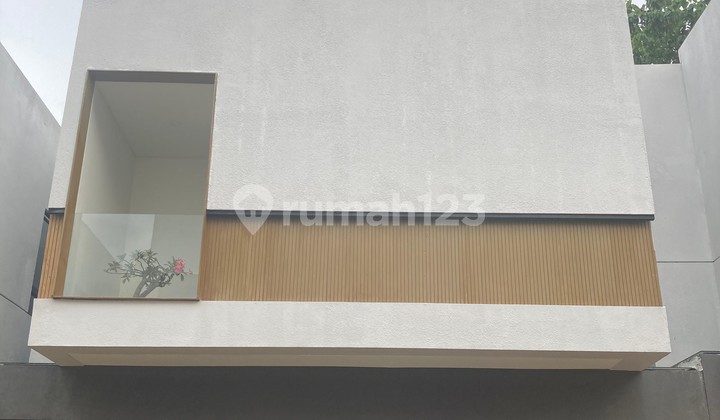 Disewakan Rumah Dekat Stasiun Jurangmangu, Tangerang Disewakan Rumah Dekat Stasiun Jurangmangu, Tangerang