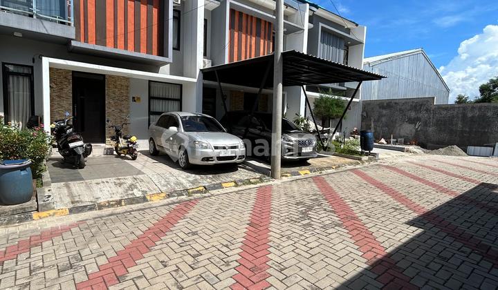 Location-Free House 2