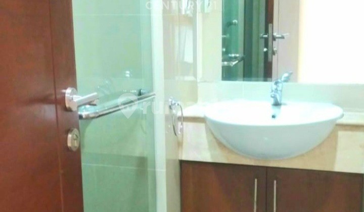 Denpasar Residence 3 Bedroom Furnished Kuningan City Jakarta 2