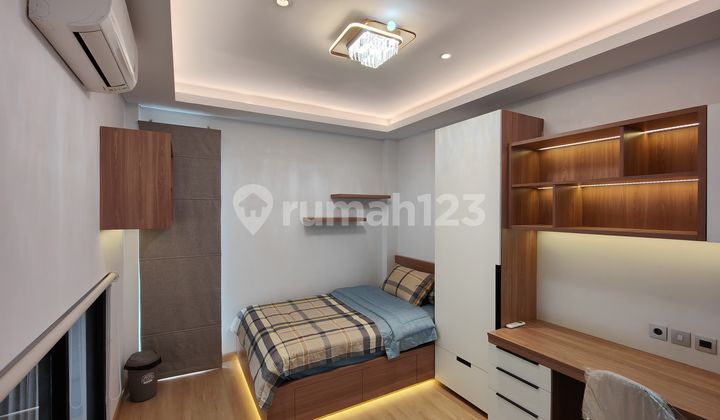 Beautiful 2-Story Fully Furnished Resort-Style House in Nivara Kemang 2