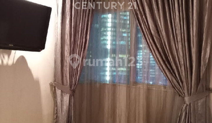Apartemen 3 BR Di Sahid Sudirman Nice City View 2