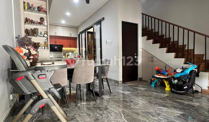 Rumah Rumah Bagus 3 Lantai Full Renov Di Perumahan Citra Grand Cibubur Cbd 2