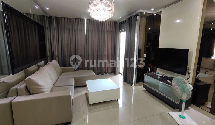 Apartemen 3 Kamar Tidur Furnished di Sahid Sudirman Residence Lokasi Strategis