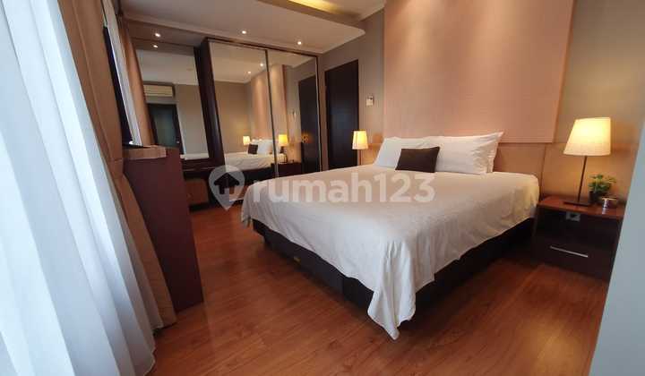 Townhouse 2 Lantai di Cosmo Park 3+1 Br di Thamrin City, Lokasi Sangat Strategis Walking Distance ke Grand Indonesia