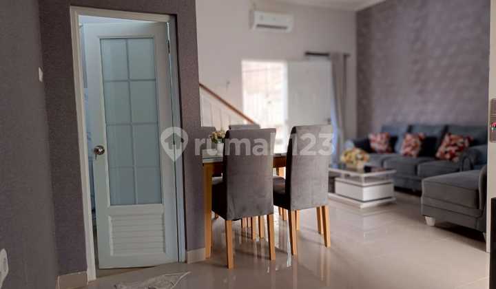 Dream home in Johar Baru ready to occupy, a step away from Gembrong Baru Market, Central Jakarta.