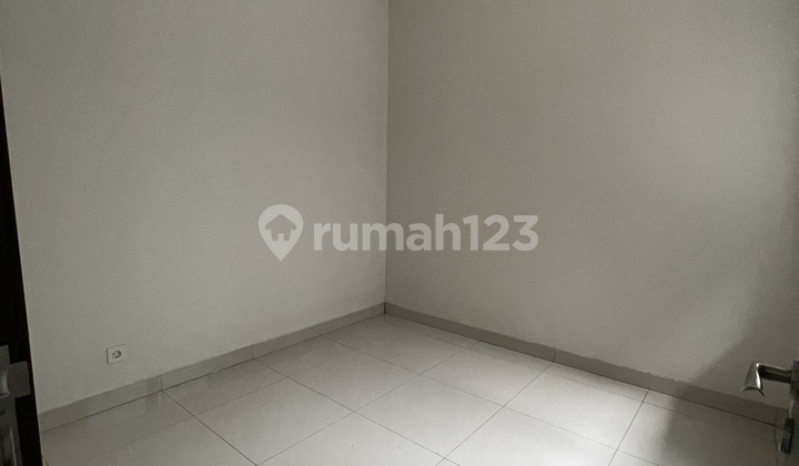 For Sale House In Cluster Illustria The Eminent Good Position In Front Of The Park House 2