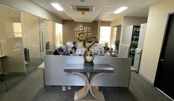 Dijual Kantor 3 Lantai Anggrek Loka. Cocok untuk Klinik atau Coworking Space atau Cafe