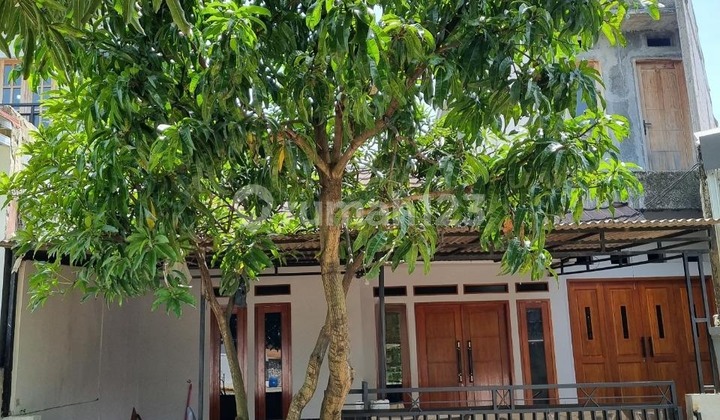 Strategic House Near Cibinong Train Station 2