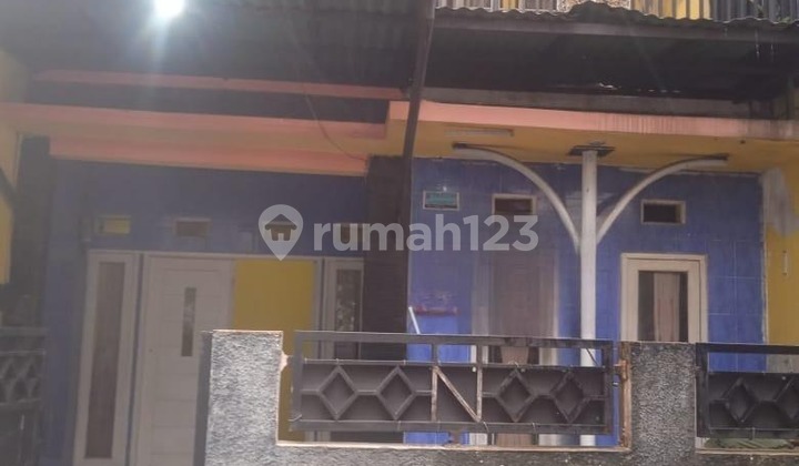 Strategic House in Pancoran Mas Depok Near Toll Gate 2