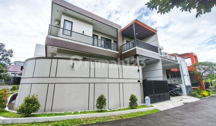 Newly Built Ready-to-Occupy House in Bogor, Strategic and Scenic