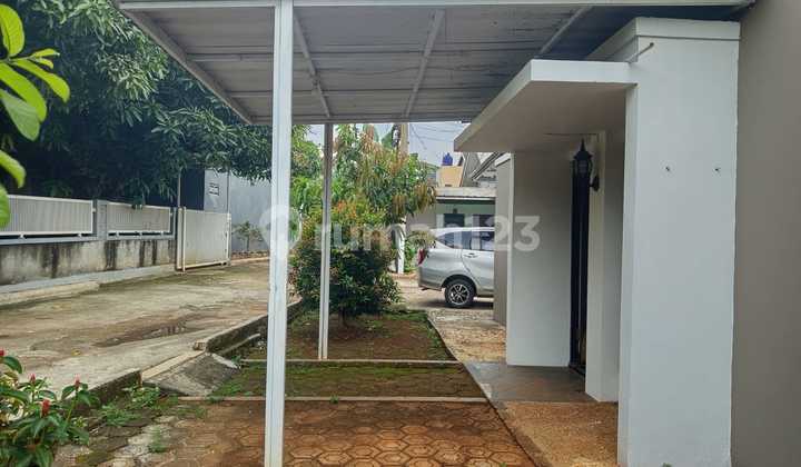 Strategic House Ready to Live In Train Station Access in Sukmajaya 2