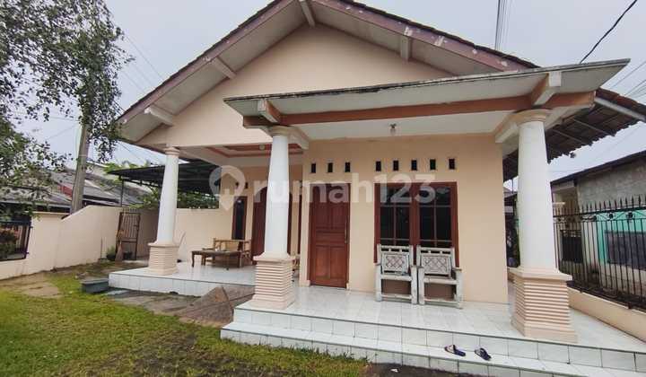 Rumah Luas Lokasi Strategis di Bojong Gede 2