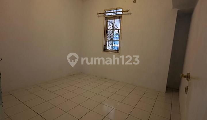 Rumah Strategis Di Sentul City Selangkah Ke Gerbang Tol 2