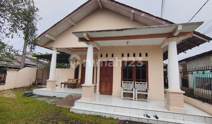 Rumah Luas Lokasi Strategis di Bojong Gede