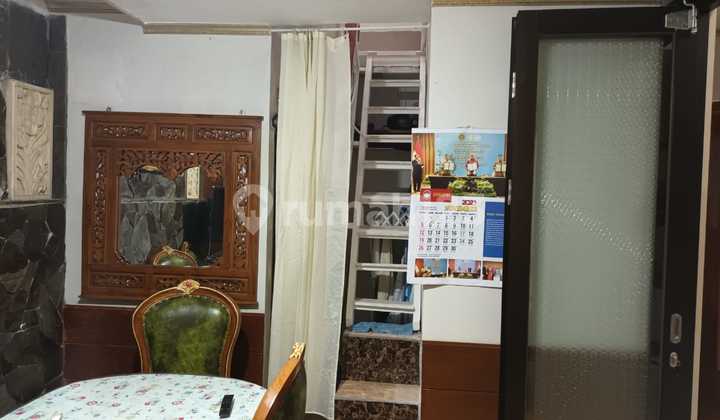 Good Strategic House Near Toll Gate Entrance in Sentul 2