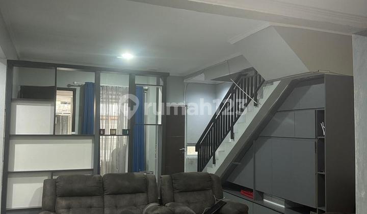 Two-Story Ready-to-Occupy House Near Toll Gate in Tanah Sareal Two-Story Ready-to-Occupy House Near Toll Gate in Tanah Sareal