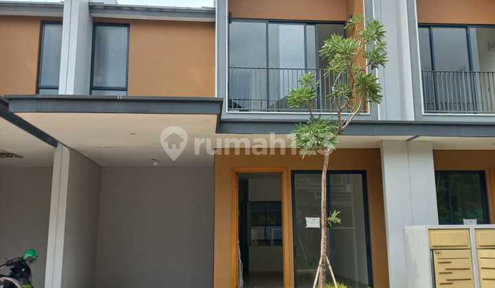 Affordable Second-Hand House with New Feel For Sale in Sentul City