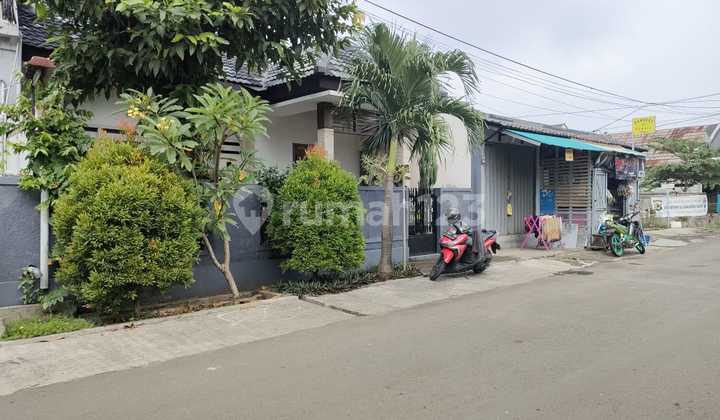 Jual Rumah Di Hoek Jalan Raya Budi Agung Bonus 3 Kios Usaha Jual Rumah Di Hoek Jalan Raya Budi Agung Bonus 3 Kios Usaha