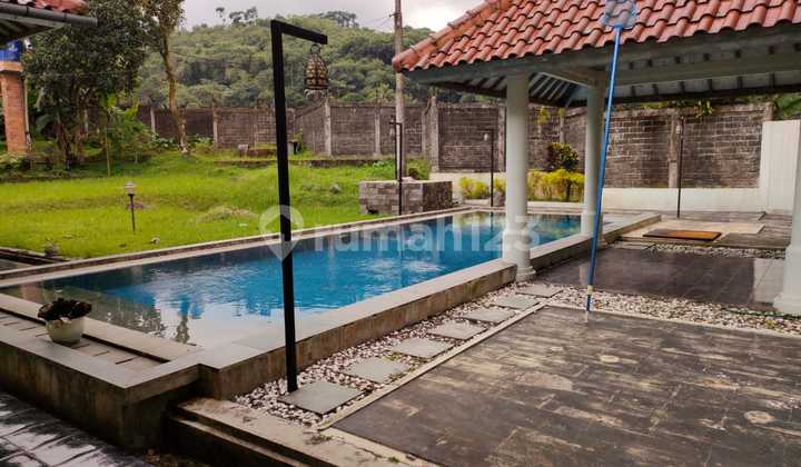 Jual Villa Dengan Kolam Renang Dekat Dengan Wisata Alam Gn. Bunder Pamijahan Gn. Salak
