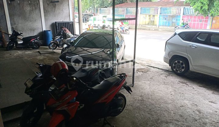 For Sale: 3.5-Story Row House Near Bogor Kota Station on Perintis Kemerdekaan Street 2