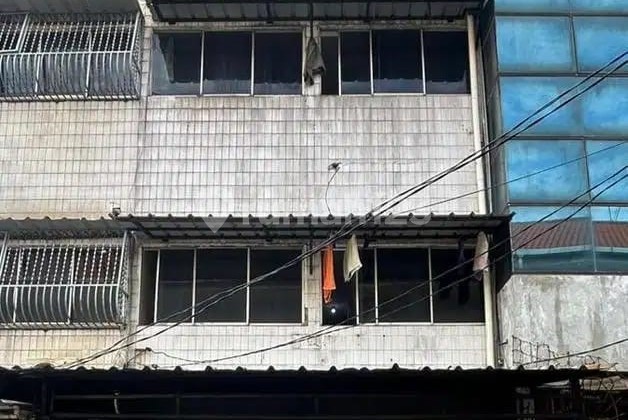 Ton - Dijual Rumah Kost Dekat Stasiun Juanda 12 Kamar Furnish 1