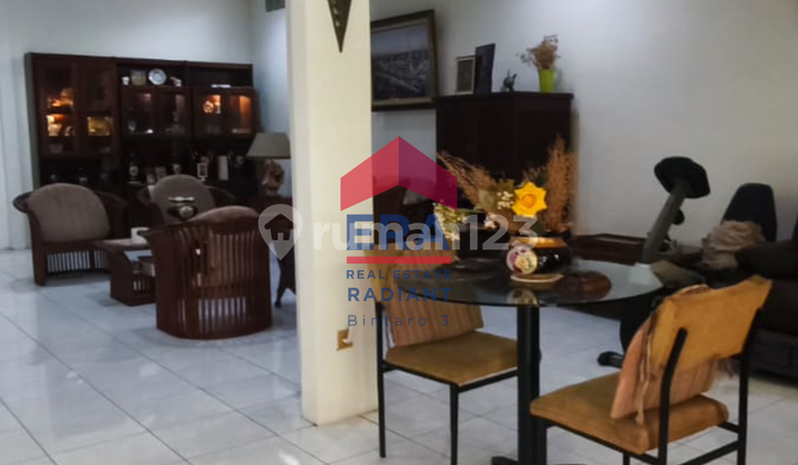 Dijual Rumah 2 Lantai di Prapanca, Kebayoran Baru – Lokasi Strategis & Siap Huni Dijual Rumah 2 Lantai di Prapanca, Kebayoran Baru – Lokasi Strategis & Siap Huni