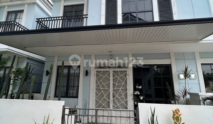 Dijual Cepat Rumah Lavon 2 Furnished 3 Lantai Siap Huni