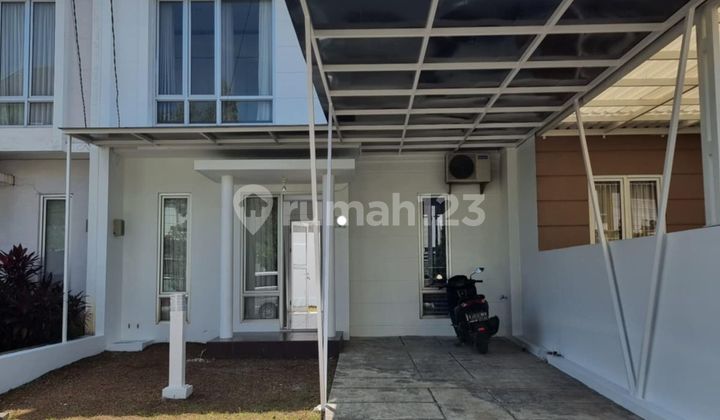 For Rent: House in Sector 7, Gading Serpong For Rent: House in Sector 7, Gading Serpong
