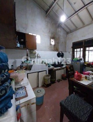 Rumah Dijual Posisi Strategis Dalam Komplek Kawasan Industrim Sepatu Cibaduyut Yg Ramai Dilalui Kendaraan Dekat ke Stasiun Tvri dan Komplek Kopo Permai