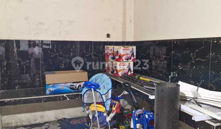 2-Unit Strategic Shop House by the Roadside 2