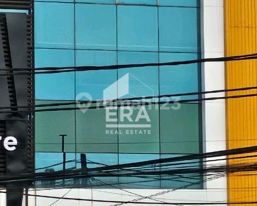 Neat and Strategic 3-Story Shophouse Neat and Strategic 3-Story Shophouse