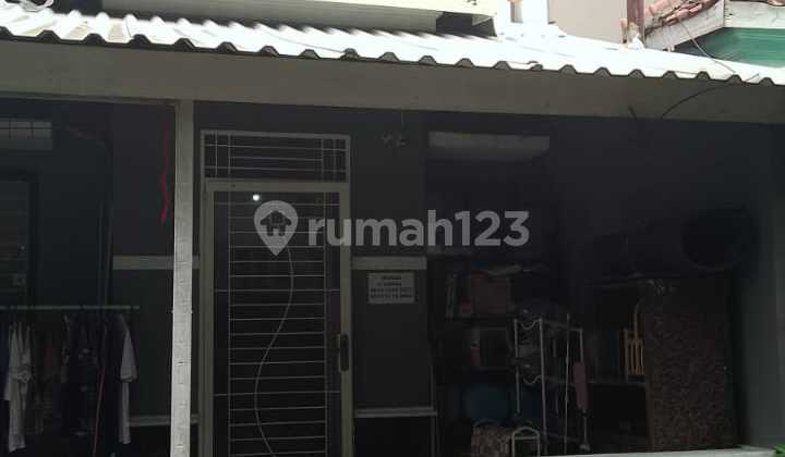 Rumah Cantik 2 Lantai Rumah Cantik 2 Lantai