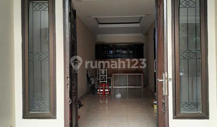 Jual Cepat Rumah 2 Lantai Cluster Italy di Banjar Wijaya 2