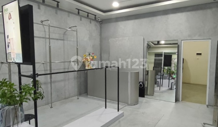 Shop House Hook Fully Renovated In Banjar Wijaya Shop House Hook Fully Renovated In Banjar Wijaya
