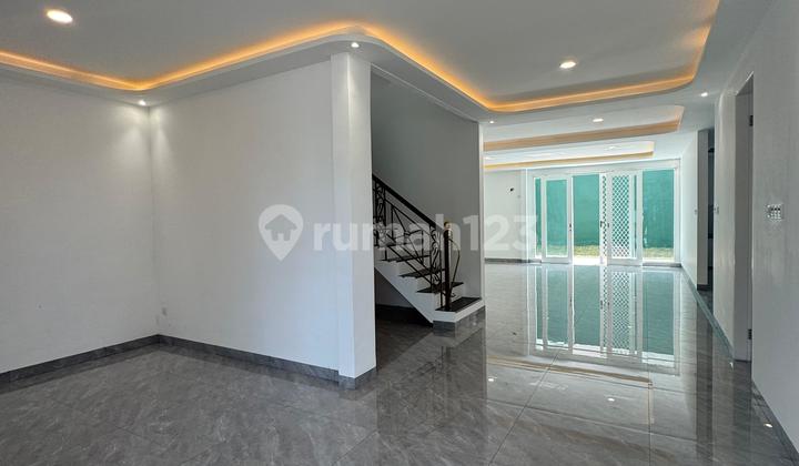 Rumah Luas Siap Huni Taman Bromo Lippo Karawaci 2