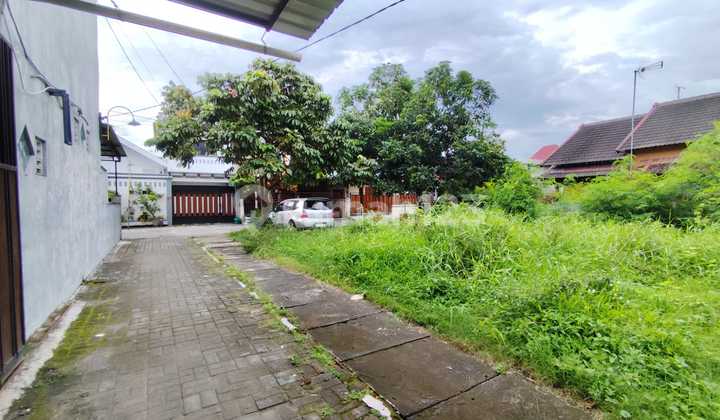 Investment & Occupancy of 2-Story Ready-to-Live House Near UPY Campus - Kasihan, Bantul 2