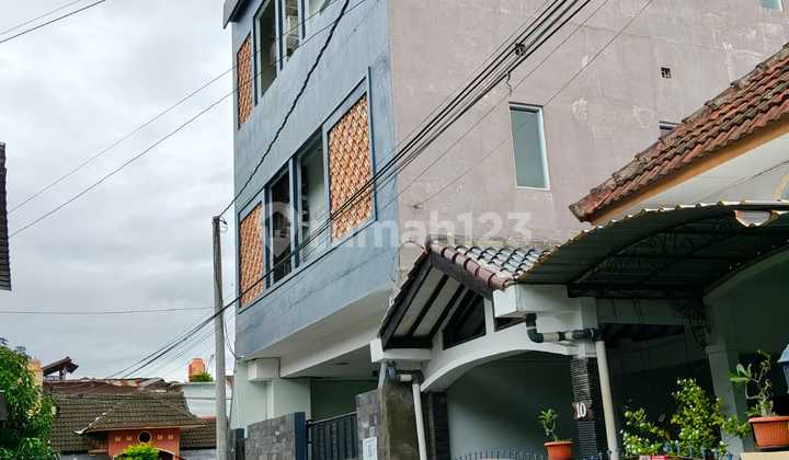 Dijual Rumah Kost Ekslusif di Gejayan, Dekat Amplaz