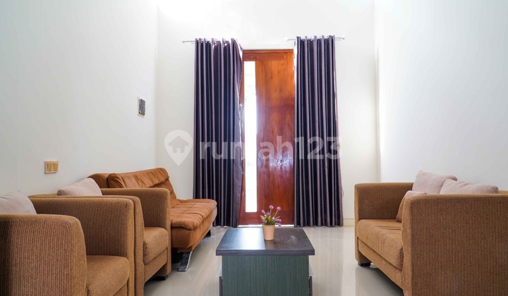 For Quick Sale! Luxury Move-in Ready House in Gamping, Sleman Residential Complex. 2