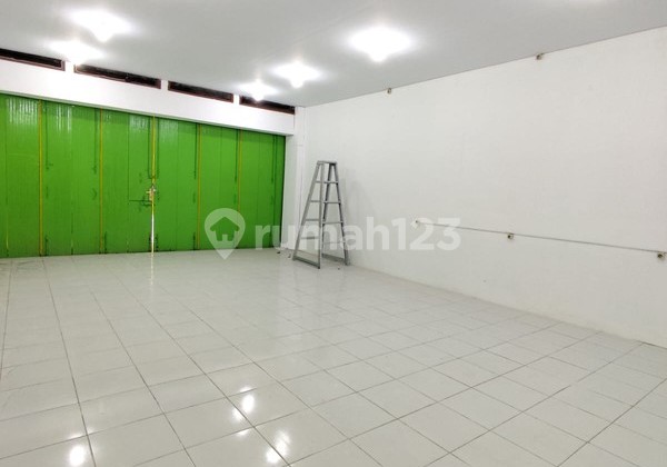 Premium Shop House in the Heart of Yogyakarta City, Strategic Location, Super Busy Access, Semaki, Umbulharjo, Yogyakarta 2