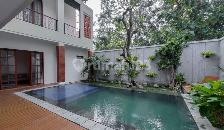 Fully Furnished Villa, Strategic Location Near Wates Road Km 9, Gamping
