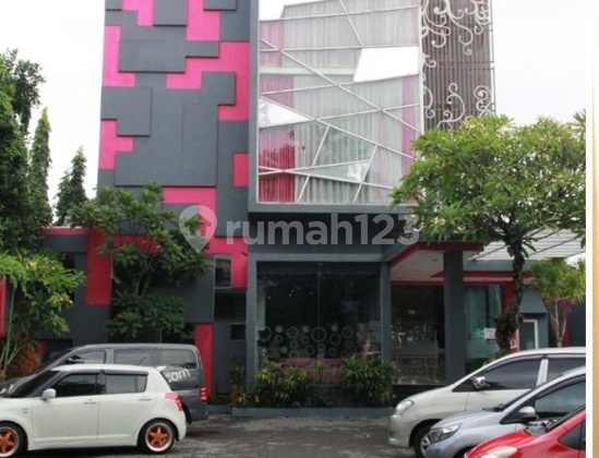 Hotel Bintang 3 Full Furnish Lokasi Tengah Kota Dekat Malioboro Yogyakarta.. 