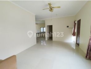 Residential House Near Ums Campus Area 2