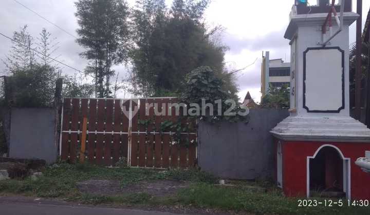 For Sale: 500 Square Meter Land Plot in Maguwoharjo