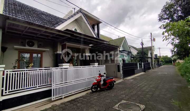 2-Story House in Griya Soragan Housing Complex 2-Story House in Griya Soragan Housing Complex