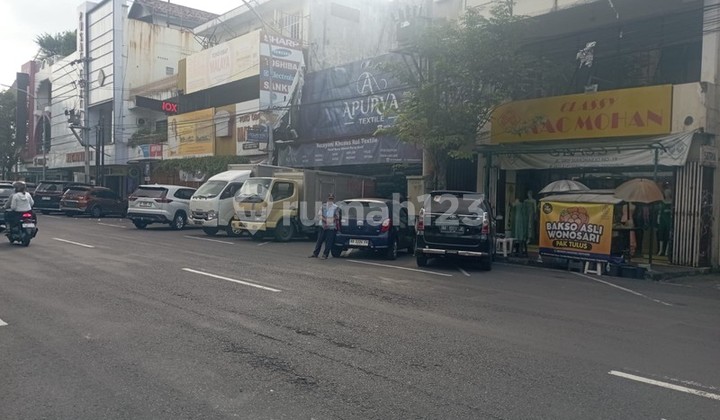 Shop House in the Business Center of Jl. Urip Sumoharjo, Yogyakarta City 2