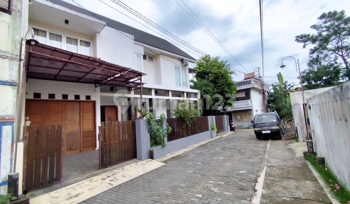 Dijual Rumah Mewah 2 Lantai, Dekat Ugm & Jalan Selokan Mataram
