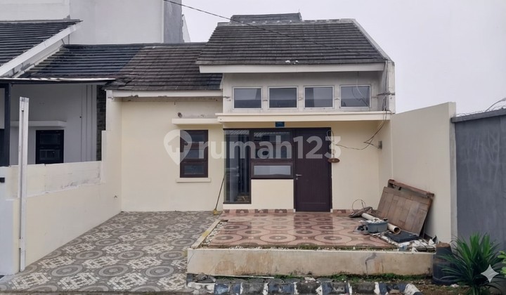 Cisauk Tangerang, LT: 84 M2, Serpong Exclusive Cisauk Tangerang, LT: 84 M2, Serpong Exclusive